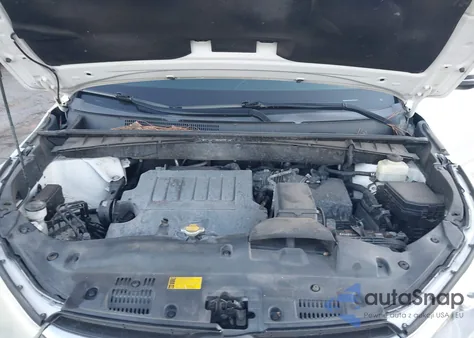 2015 Toyota Highlander Le V6 z USA, uszkodzony, nr VIN 5TDZKRFHXFS077189